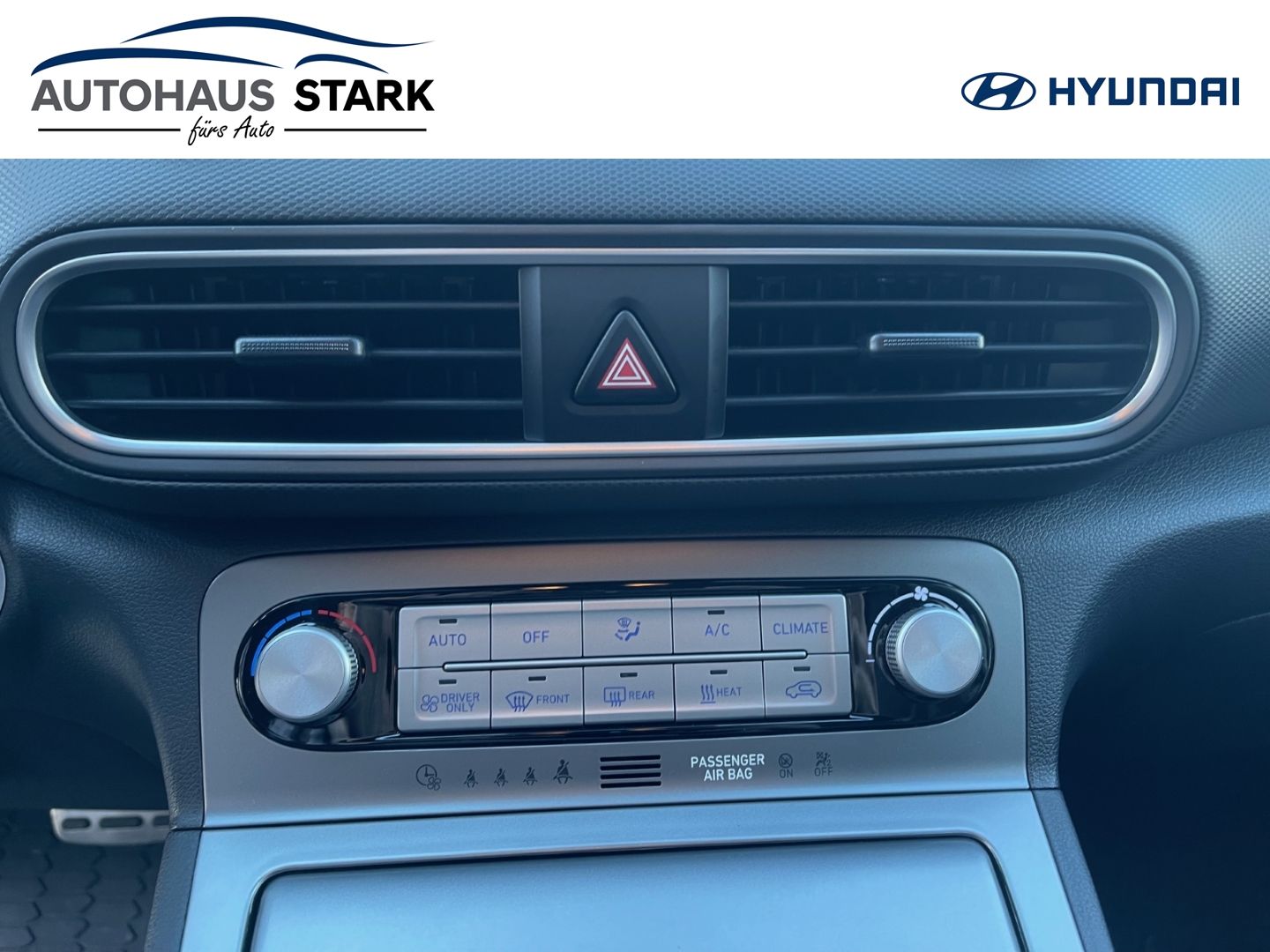 Fahrzeugabbildung Hyundai KONA Elektro Style Navi Kamera Teilleder Allwett